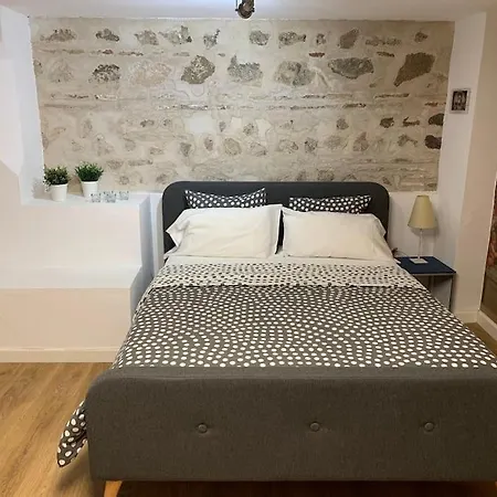 Andimi, Historico. 톨레도