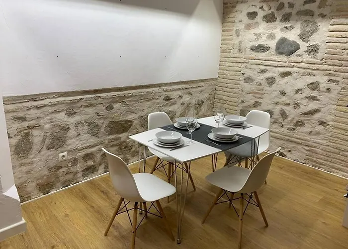 Andimi, Historico. *