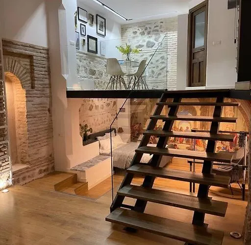 아파트 Andimi, Historico. 톨레도