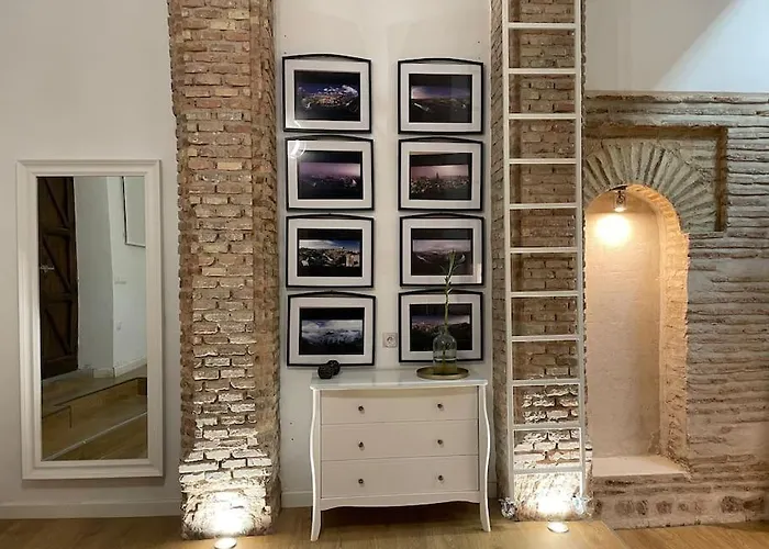 Andimi, Historico. 아파트 톨레도